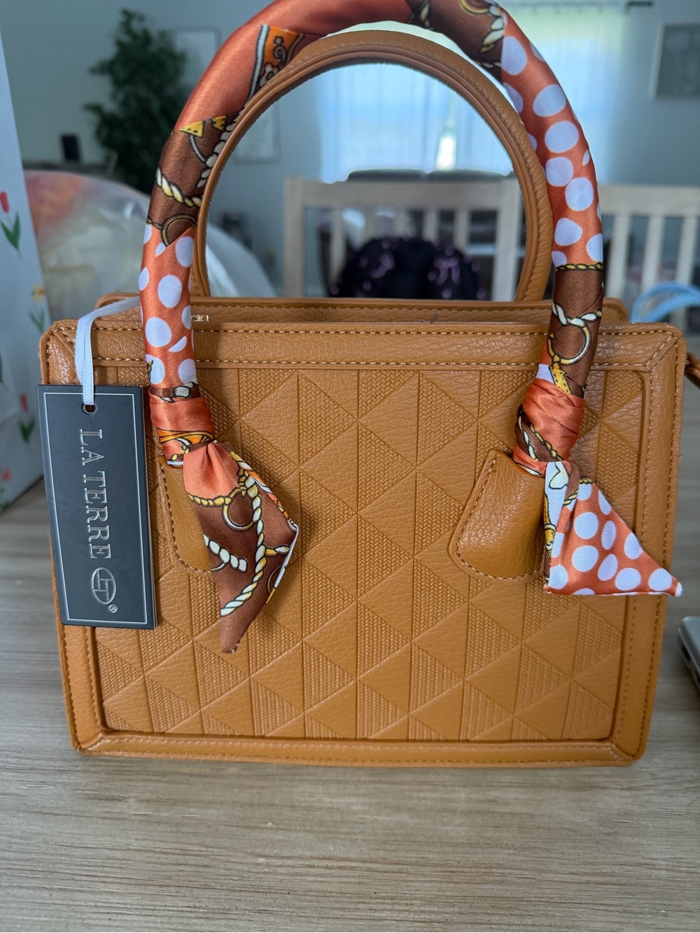 LA TERRE Structured Top-Handle Bag in Tan with Patterned Scarf Wrap